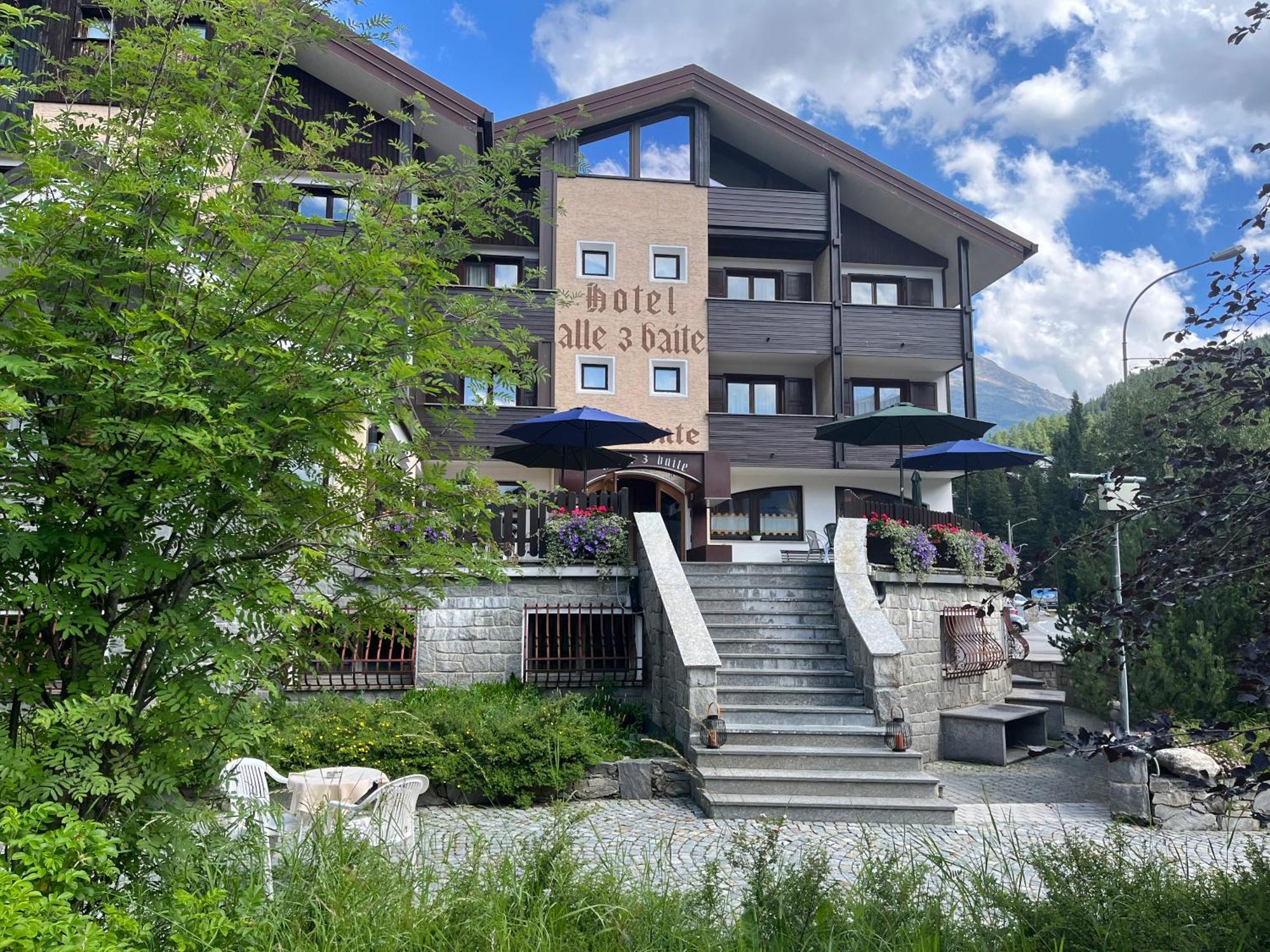 Hotel Alle Tre Baite Santa Caterina Valfurva Eksteriør billede