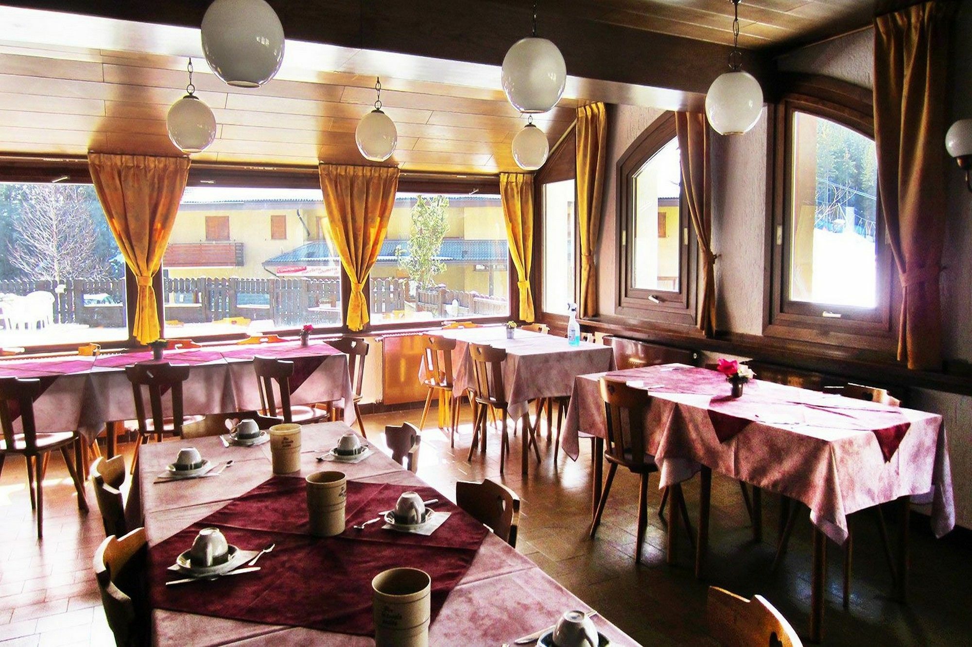 Hotel Alle Tre Baite Santa Caterina Valfurva Eksteriør billede