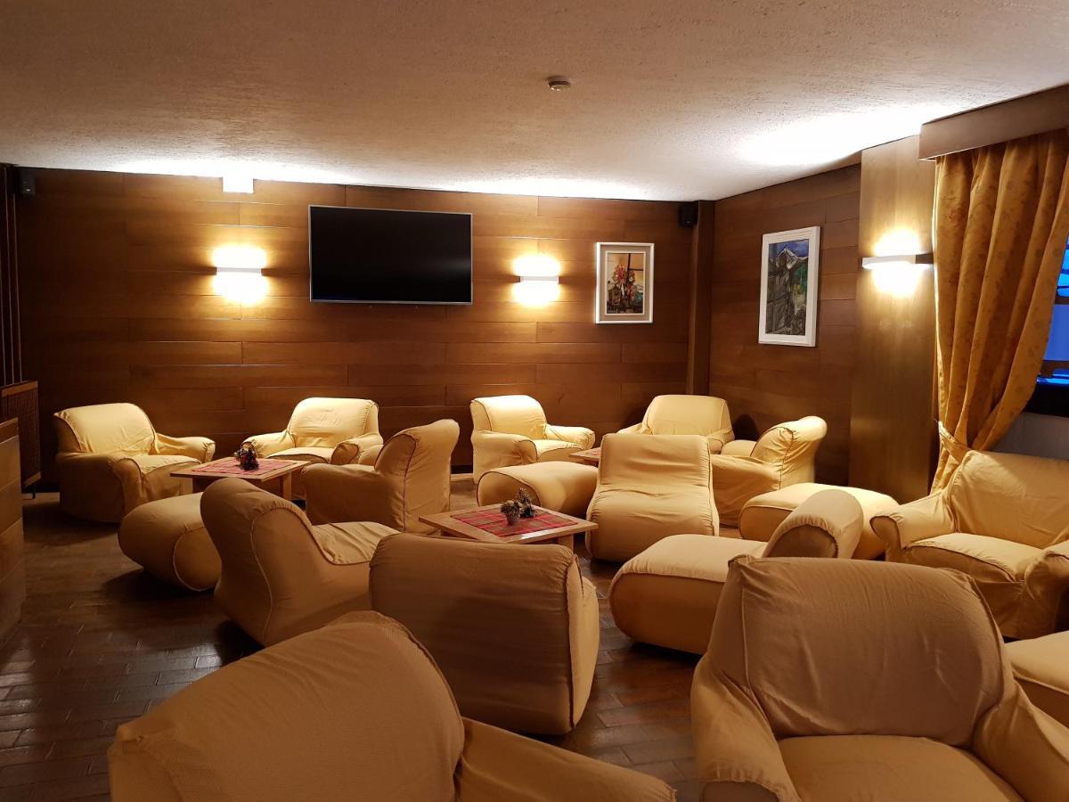 Hotel Alle Tre Baite Santa Caterina Valfurva Eksteriør billede