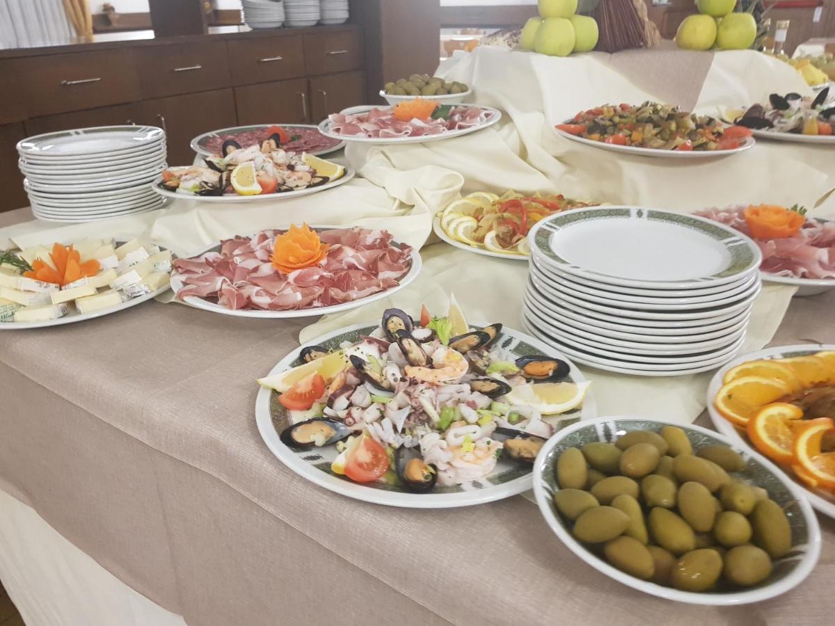 Hotel Alle Tre Baite Santa Caterina Valfurva Eksteriør billede